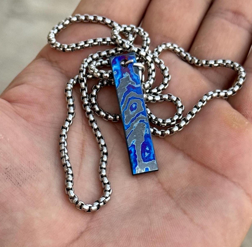 Timascus Titanium Dogtag Pendant, 40 mm — Zirconium