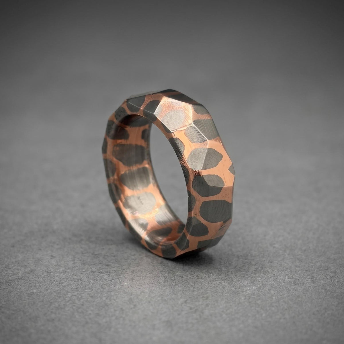 Superconductor Wedding Band — Diamond Cut Large Filament