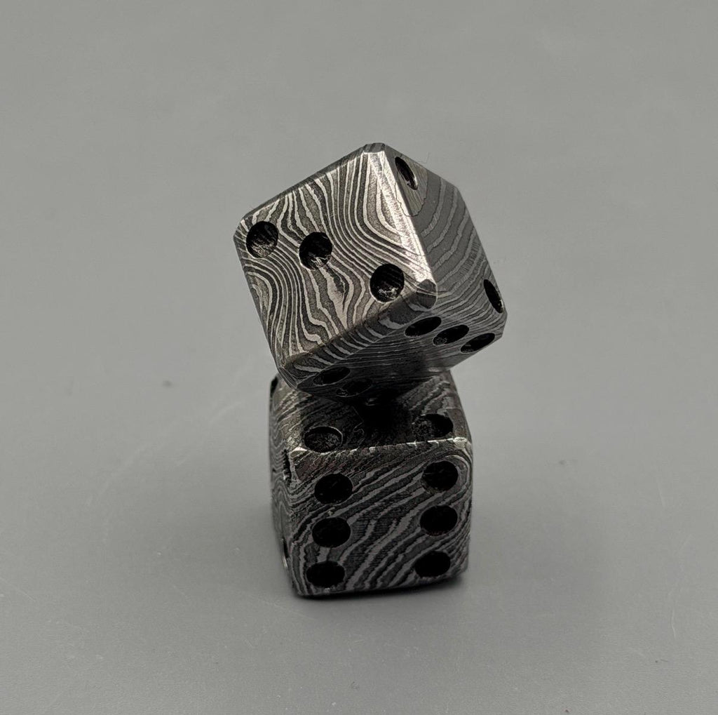 Damascus Steel Dice, 18 mm — Classic or Cyber Markings