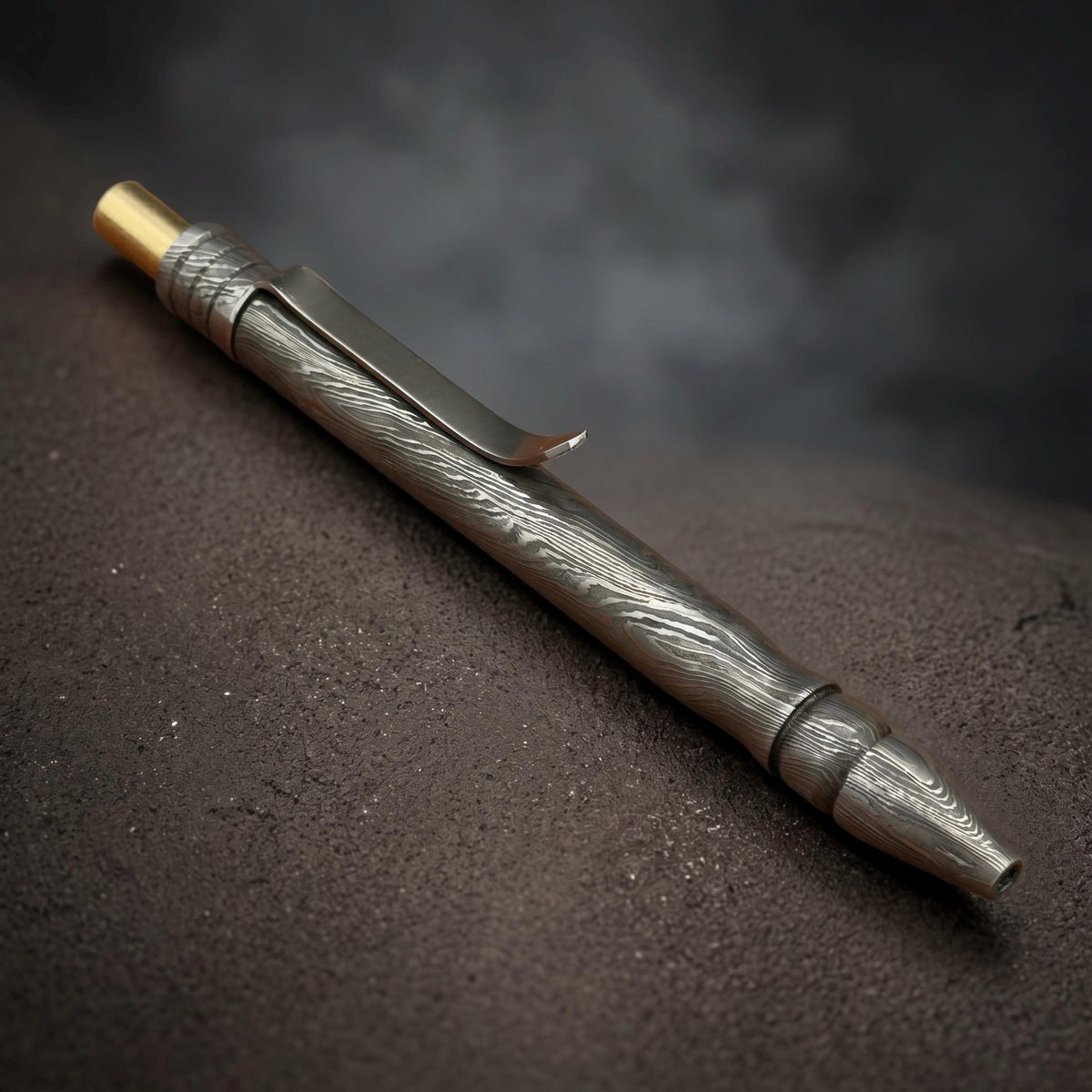 Damascus Steel Ballpoint Pen, Grooved — Brass Tipped