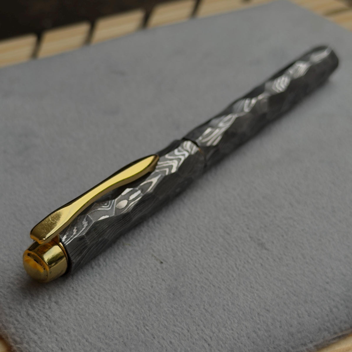 Damascus Steel Fountain Pen — Faceted Barrel