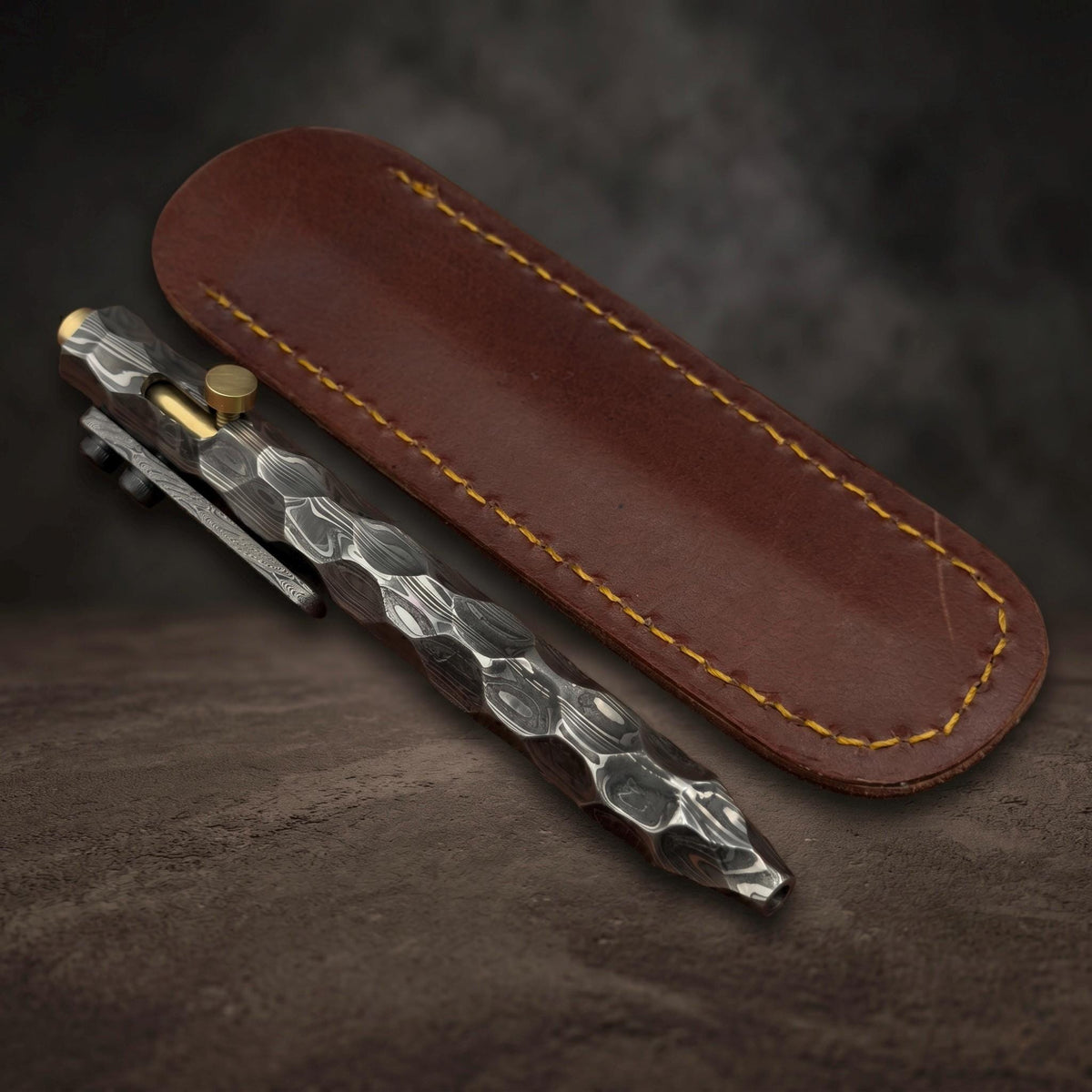 Damascus Steel Hexagonal Ballpoint Pen — Hammered Faces