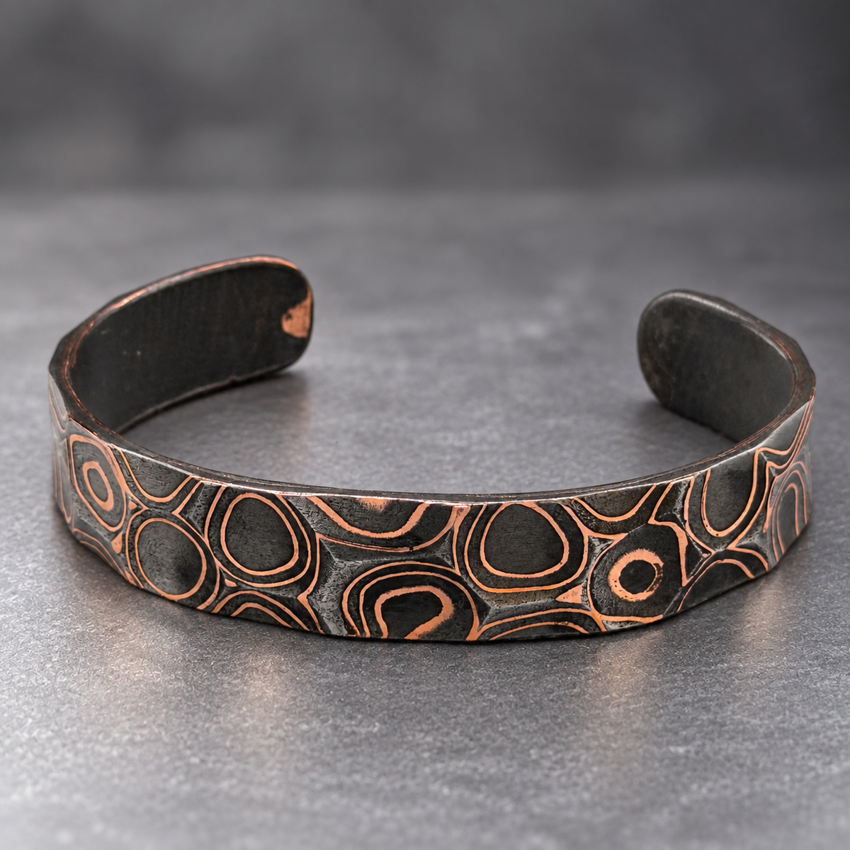 The Anvil Copper Damascus Cuff — Hammered, 15 mm