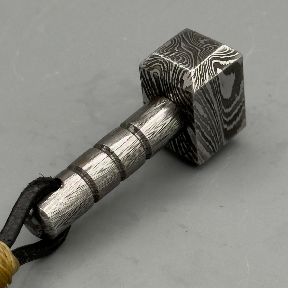 Damascus Steel Thor Hammer Keychain — EDC Collectible