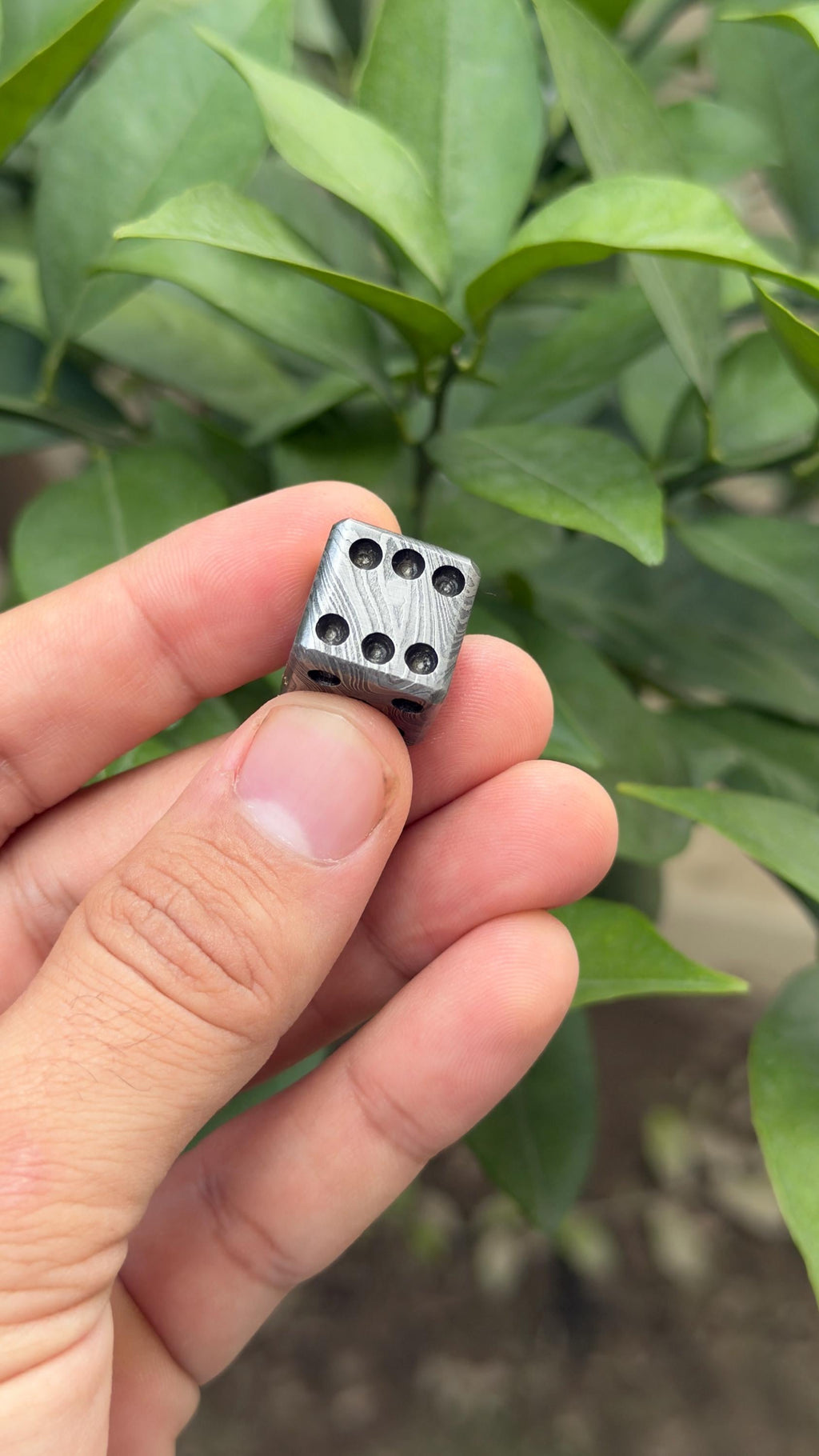 Damascus Steel Dice, 18 mm — Classic or Cyber Markings