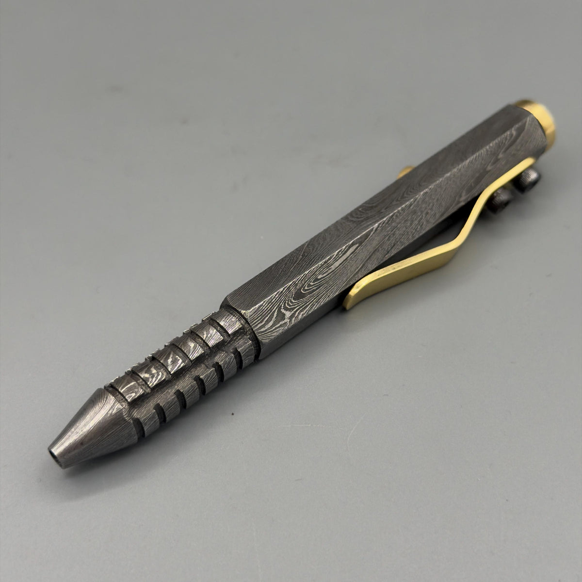 Damascus Steel Hexagonal Bolt Action Pen — Knurled Grip