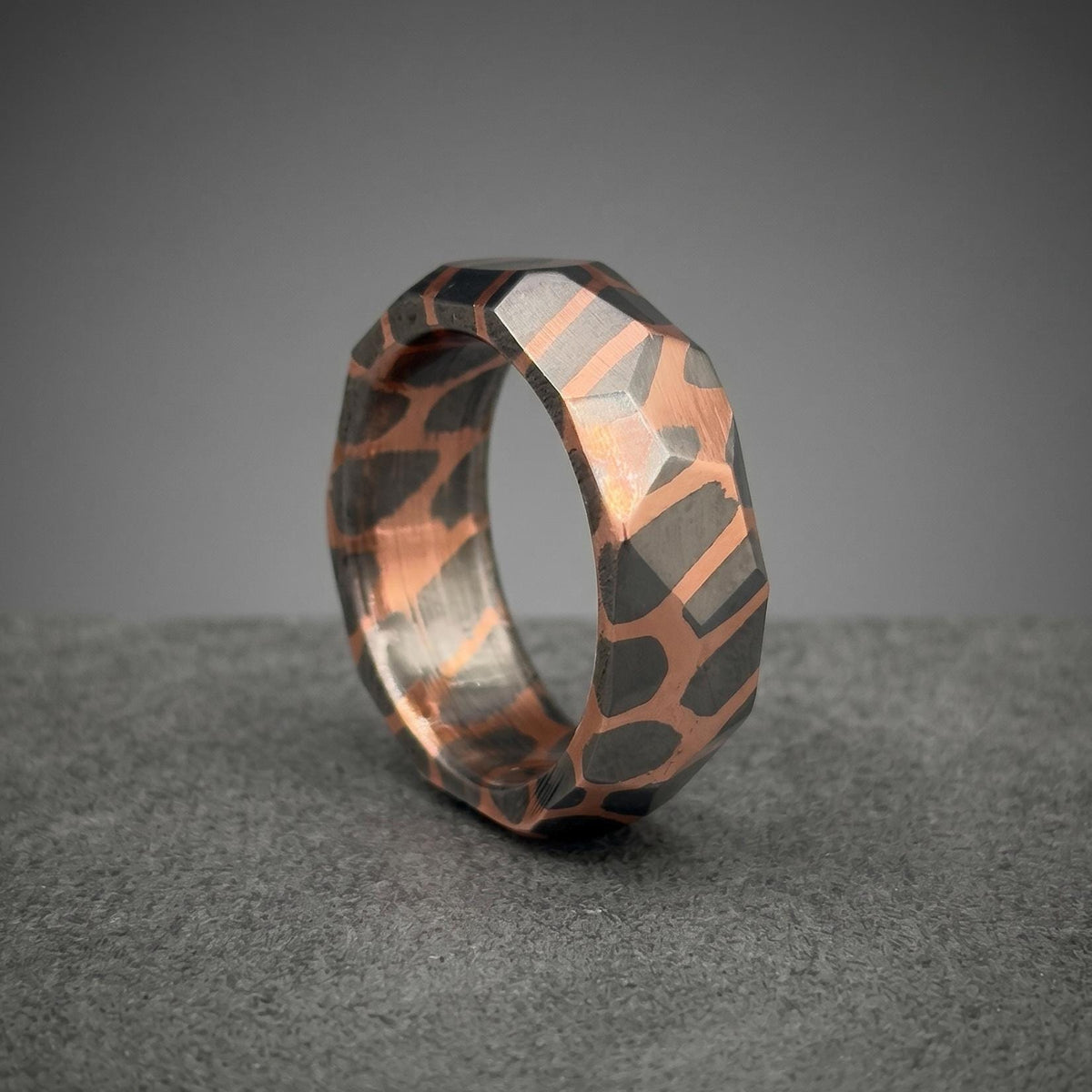 Superconductor Wedding Band — Diamond Cut Large Filament